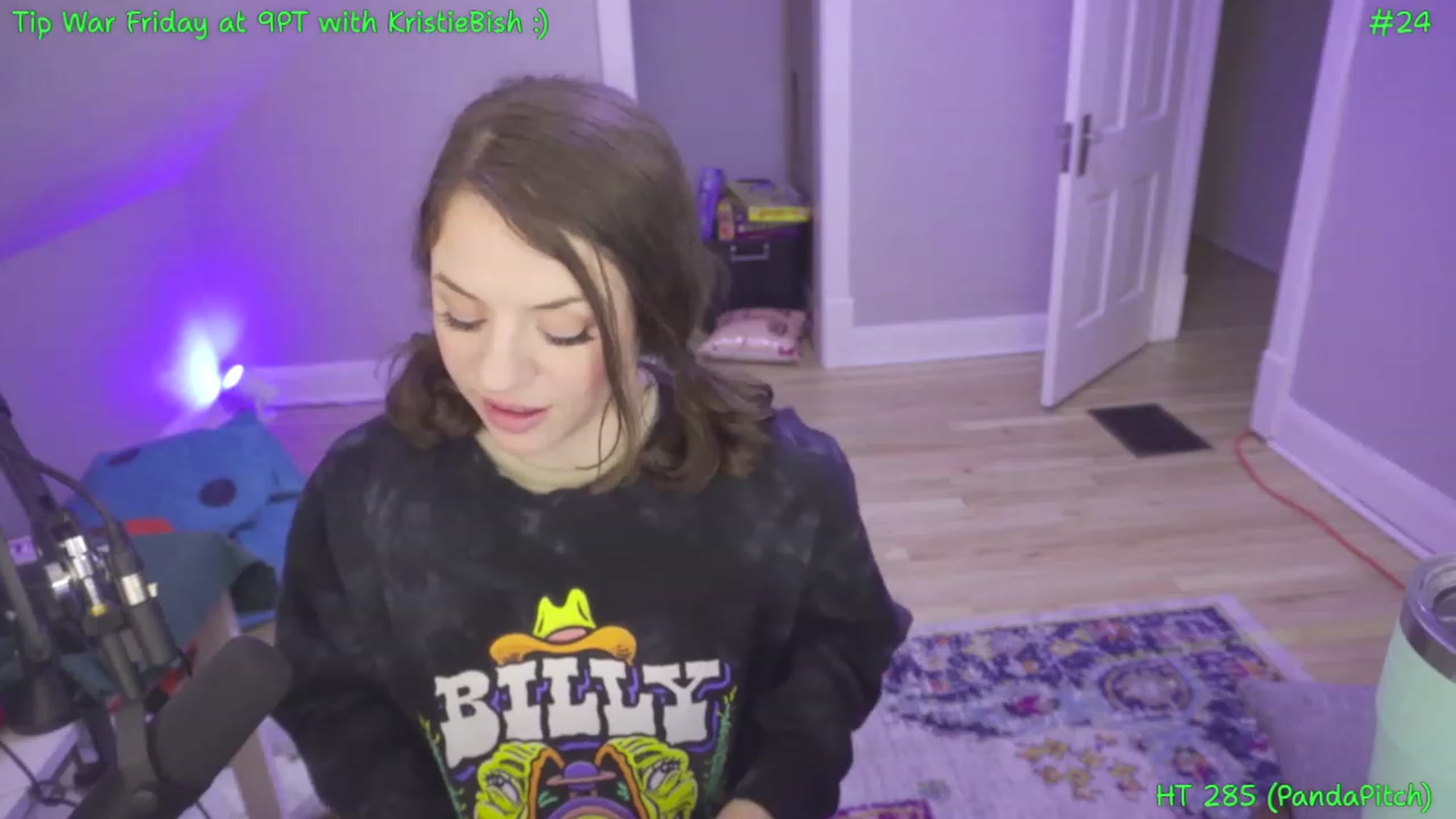 Gallery image thumbnail from SophiesPalace's myfreecams stream on, 03/10/2023, 08:34 image 13 of 20