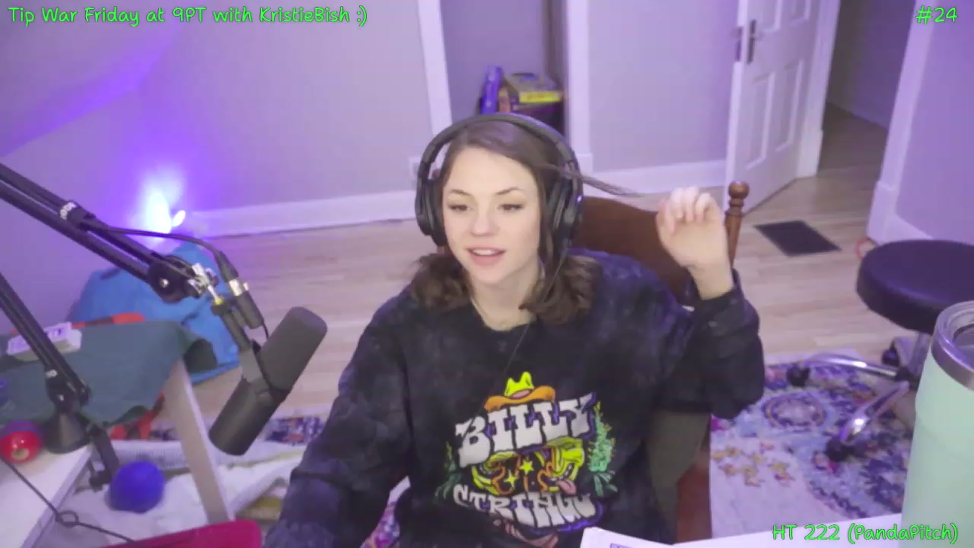 Gallery image thumbnail from SophiesPalace's myfreecams stream on, 03/10/2023, 08:34 image 7 of 20