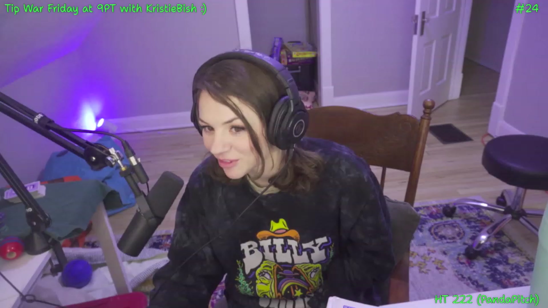 Gallery image thumbnail from SophiesPalace's myfreecams stream on, 03/10/2023, 08:34 image 11 of 20