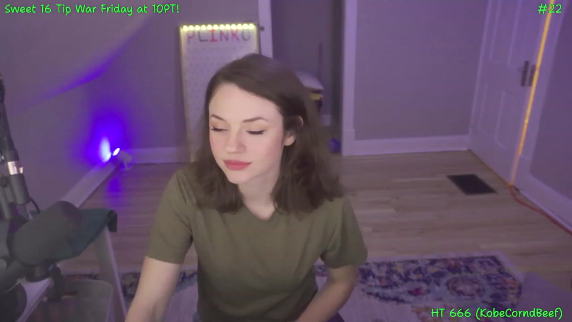 Gallery image thumbnail from SophiesPalace's myfreecams stream on, 03/14/2023, 05:58 image 15 of 20