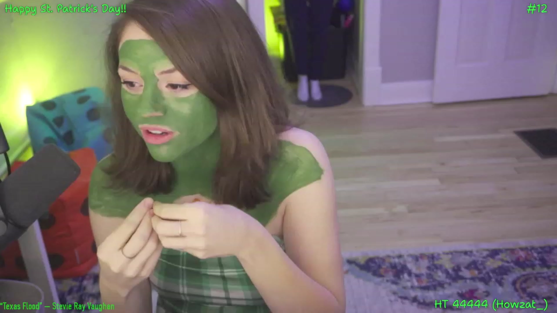 Gallery image thumbnail from SophiesPalace's myfreecams stream on, 03/18/2023, 09:10 image 18 of 20
