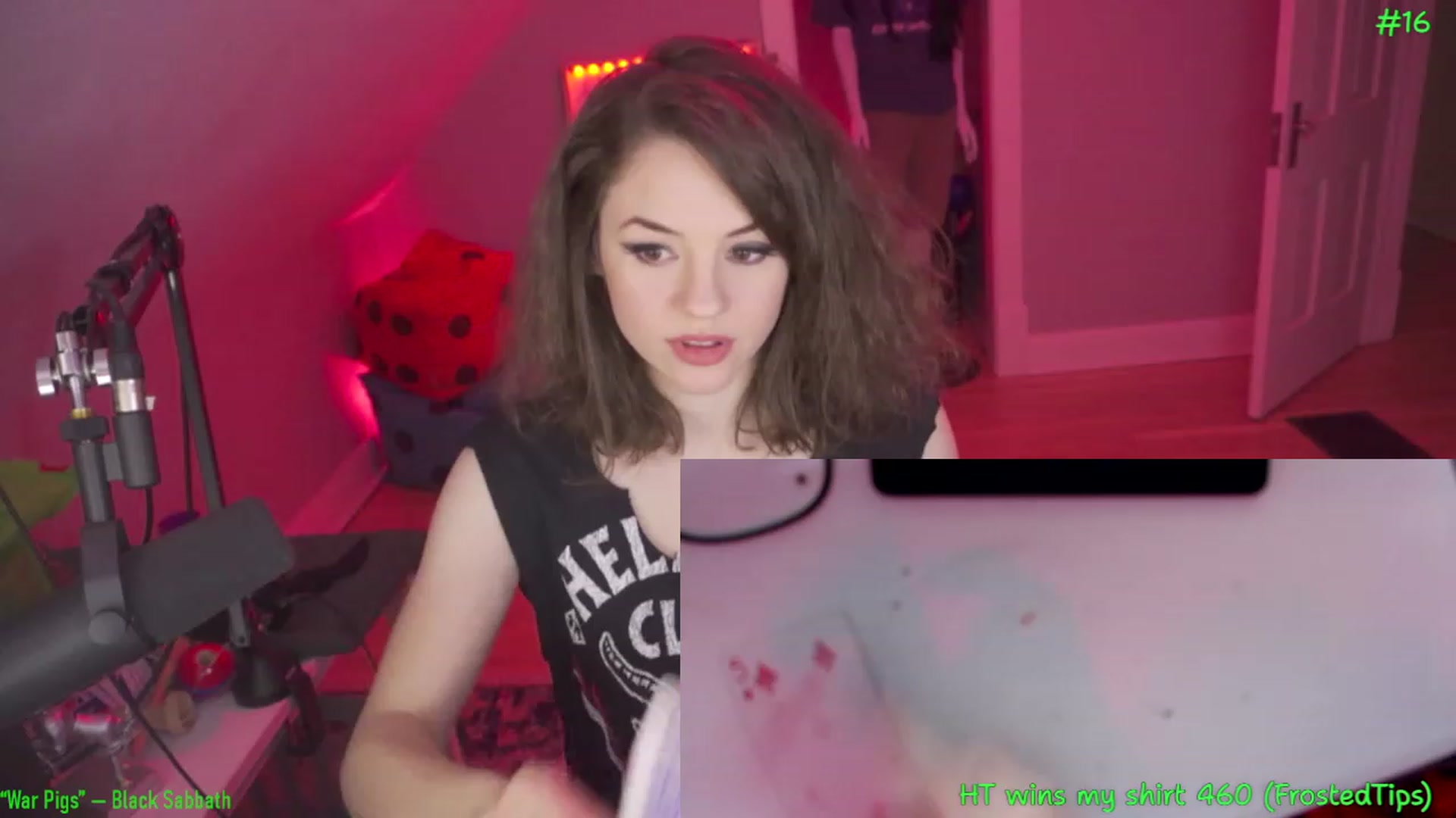 Gallery image thumbnail from SophiesPalace's myfreecams stream on, 03/20/2023, 06:33 image 19 of 20