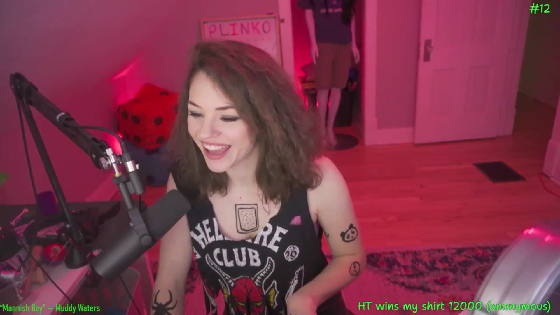 Gallery image thumbnail from SophiesPalace's myfreecams stream on, 03/20/2023, 09:17 image 17 of 20