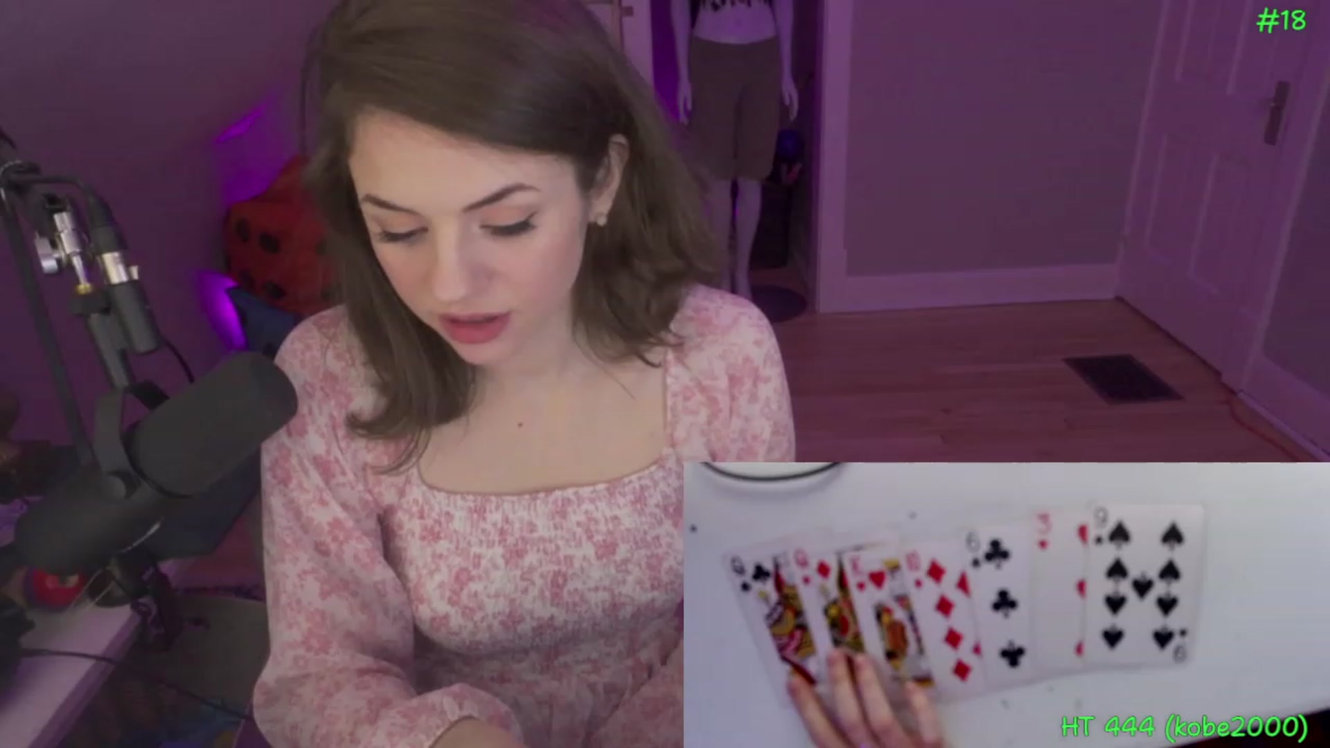 Gallery image thumbnail from SophiesPalace's myfreecams stream on, 03/23/2023, 06:13 image 18 of 20