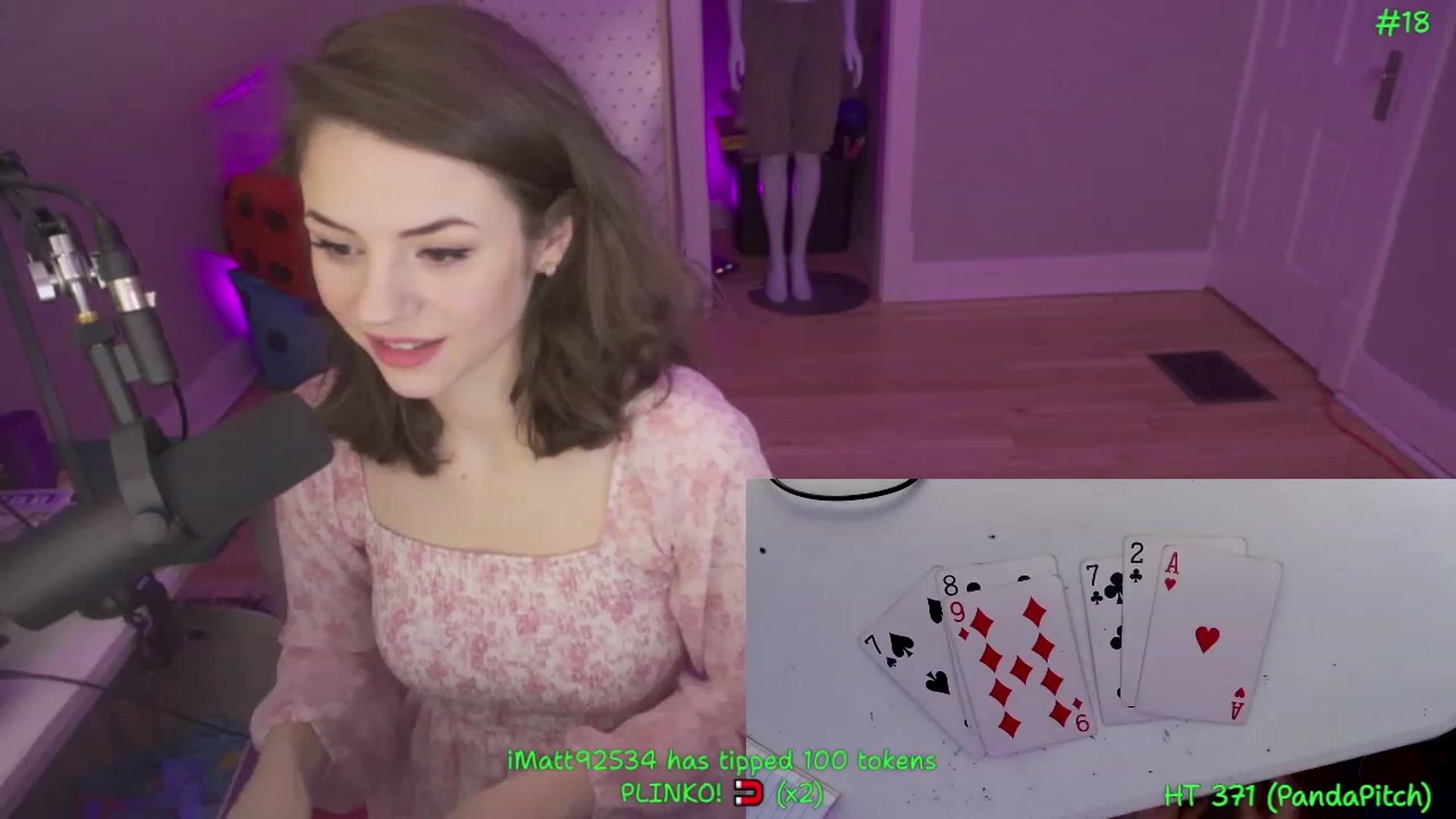 Gallery image thumbnail from SophiesPalace's myfreecams stream on, 03/23/2023, 06:13 image 8 of 20