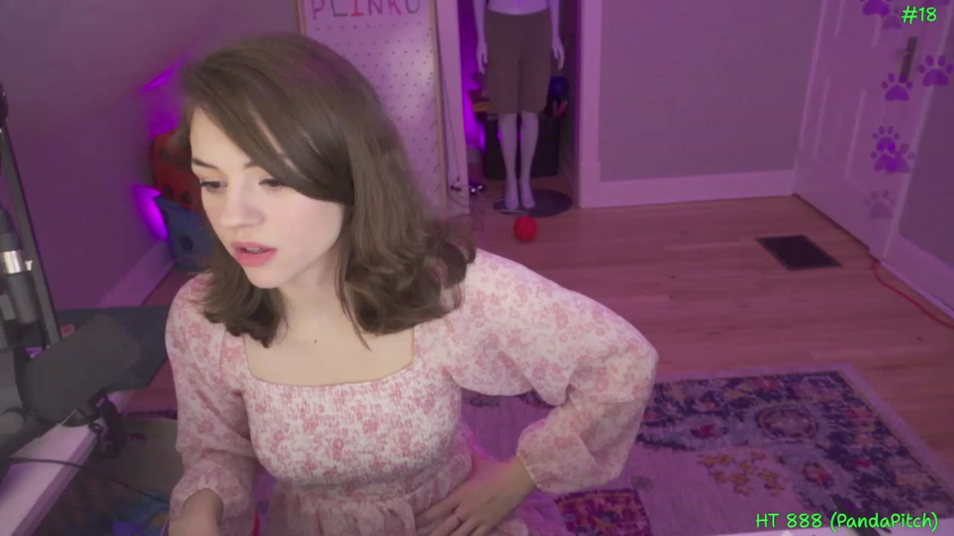 Gallery image thumbnail from SophiesPalace's myfreecams stream on, 03/23/2023, 09:03 image 2 of 20