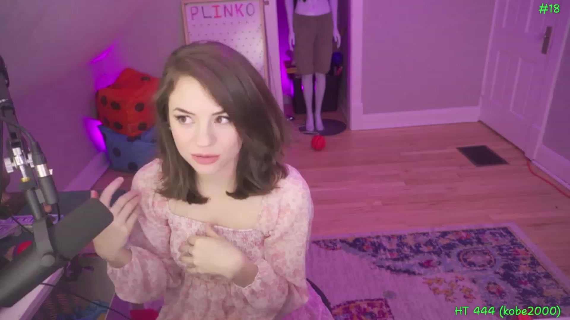 Gallery image thumbnail from SophiesPalace's myfreecams stream on, 03/23/2023, 09:03 image 1 of 20