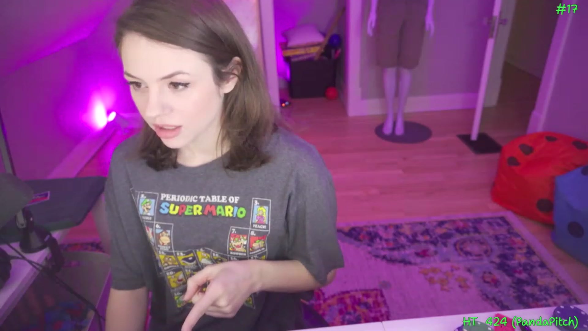 Gallery image thumbnail from SophiesPalace's myfreecams stream on, 03/27/2023, 05:08 image 4 of 20