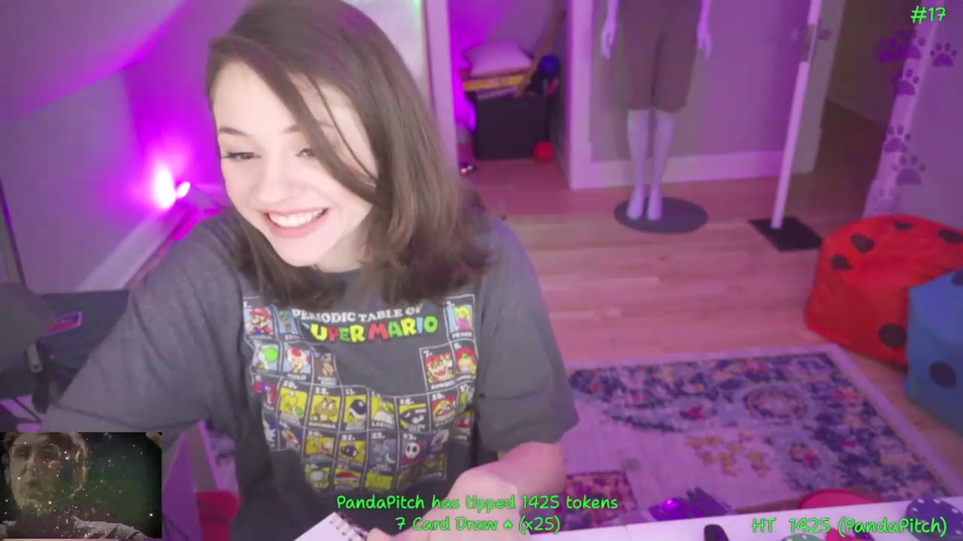 Gallery image thumbnail from SophiesPalace's myfreecams stream on, 03/27/2023, 05:08 image 17 of 20