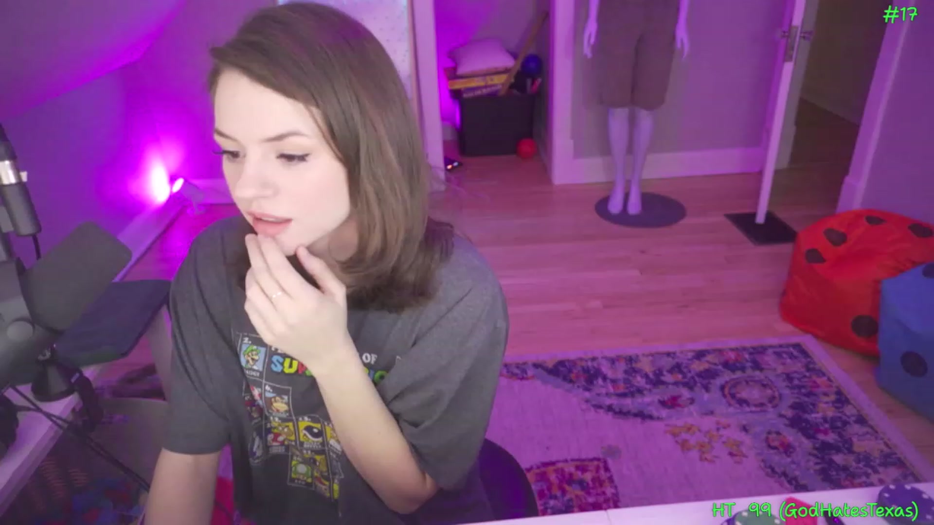 Gallery image thumbnail from SophiesPalace's myfreecams stream on, 03/27/2023, 05:08 image 1 of 20