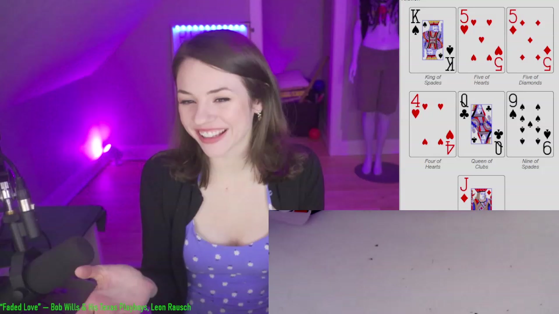 Gallery image thumbnail from SophiesPalace's myfreecams stream on, 03/30/2023, 08:04 image 3 of 20