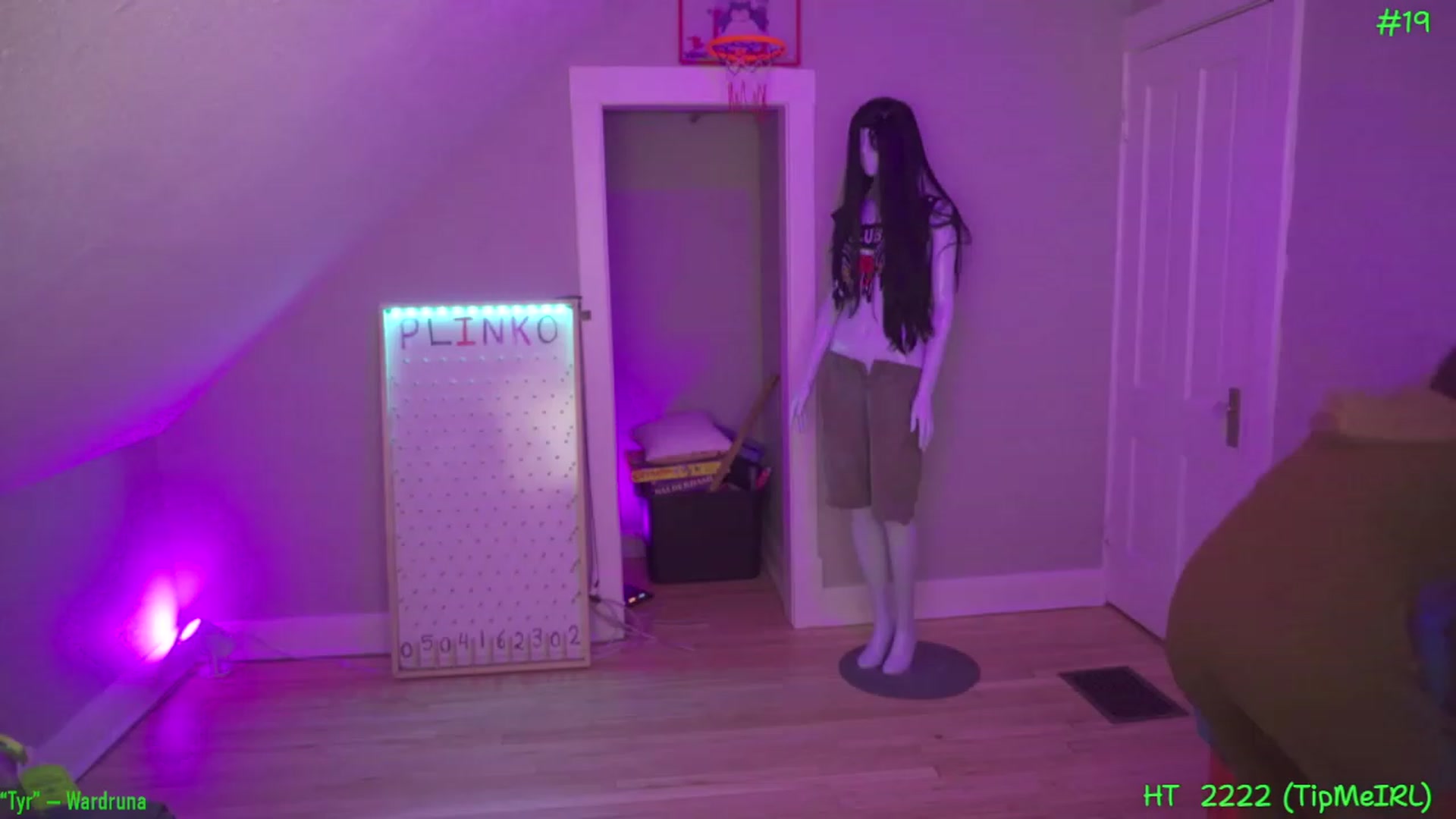 Gallery image thumbnail from SophiesPalace's myfreecams stream on, 03/31/2023, 06:22 image 7 of 20
