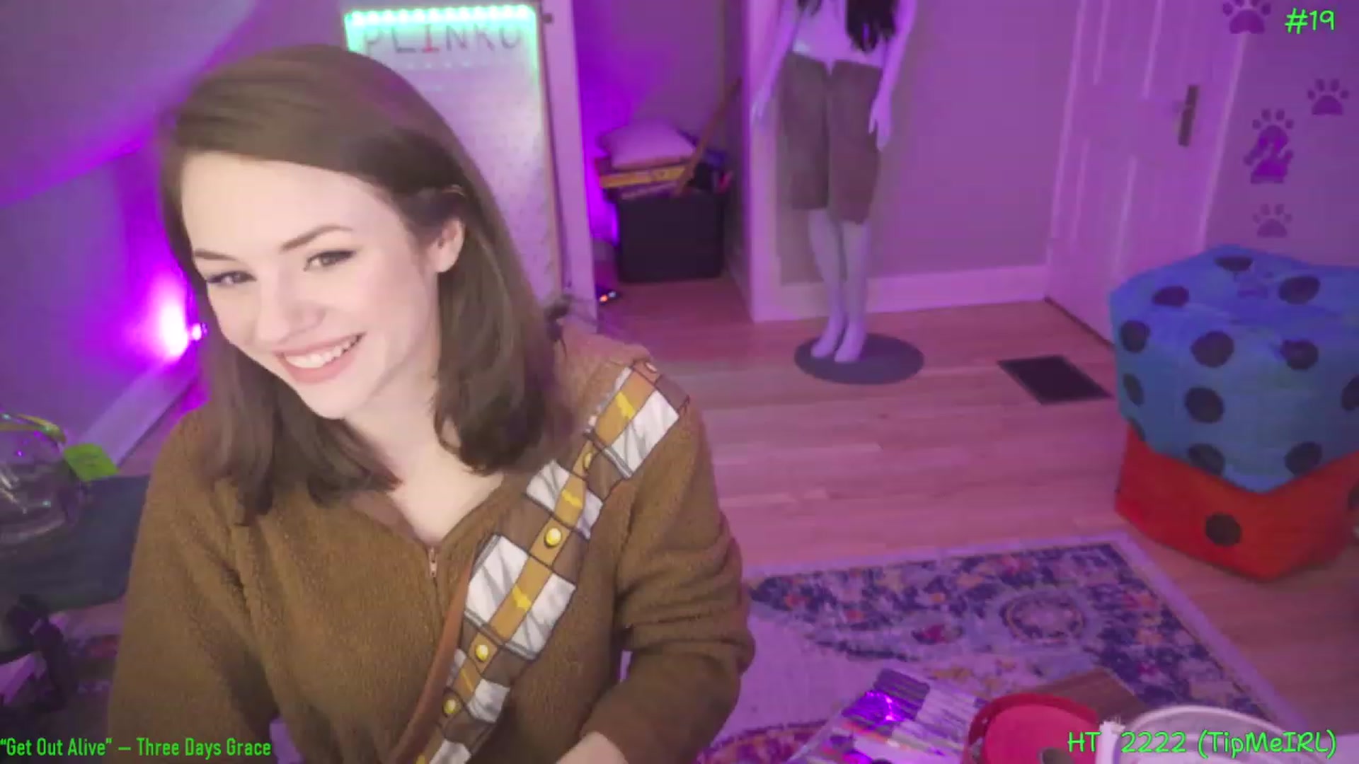 Gallery image thumbnail from SophiesPalace's myfreecams stream on, 03/31/2023, 06:22 image 6 of 20