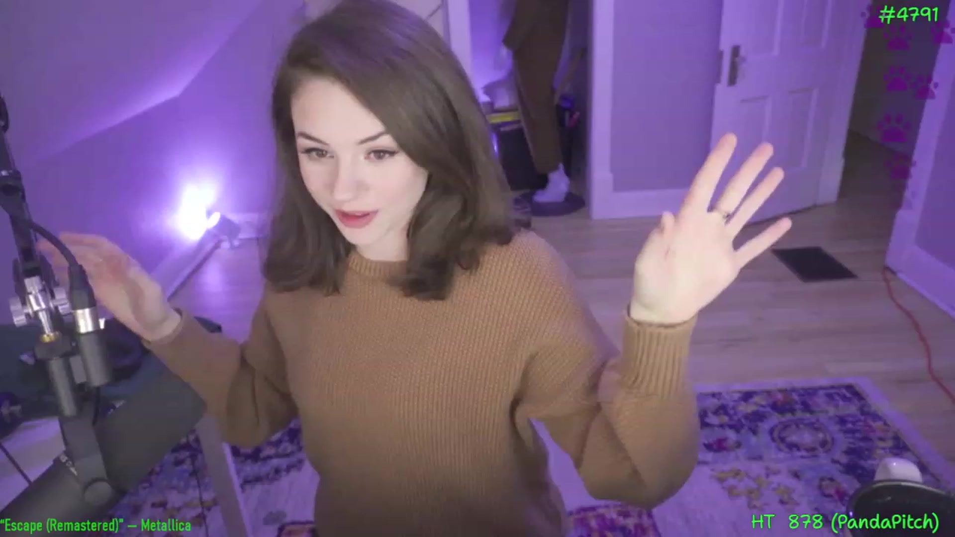 Gallery image thumbnail from SophiesPalace's myfreecams stream on, 05/04/2023, 07:08 image 1 of 20