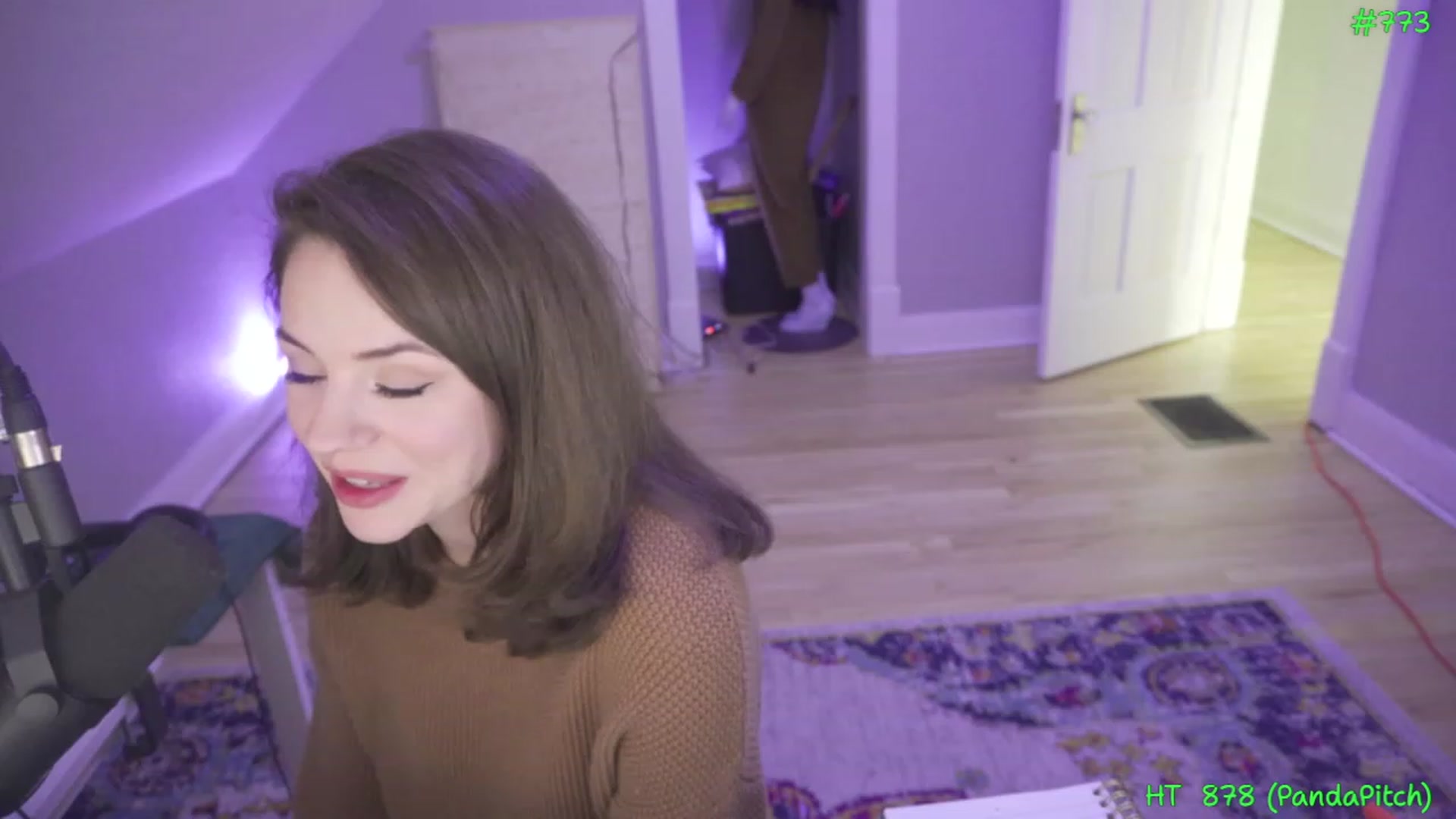 Gallery image thumbnail from SophiesPalace's myfreecams stream on, 05/04/2023, 07:08 image 18 of 20