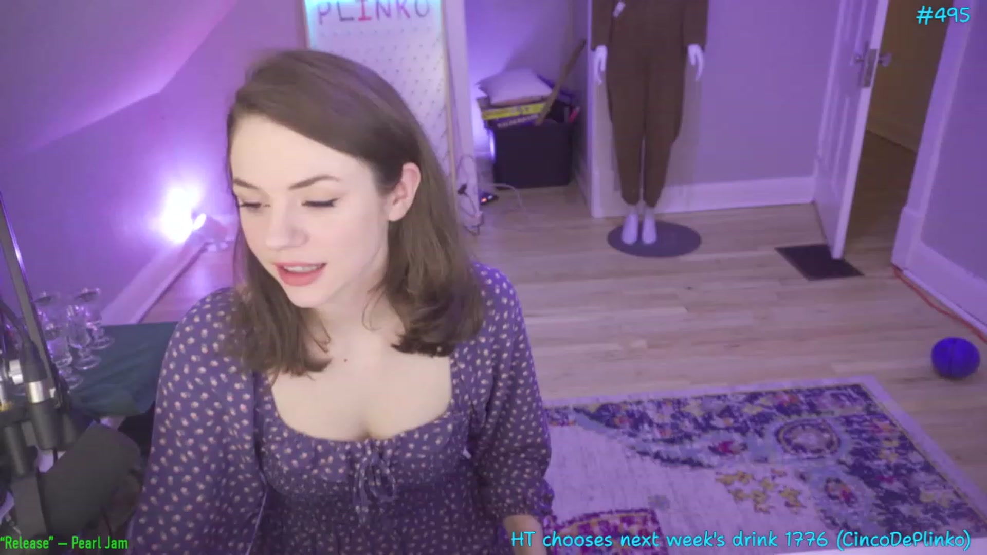 Gallery image thumbnail from SophiesPalace's myfreecams stream on, 05/06/2023, 06:18 image 3 of 20
