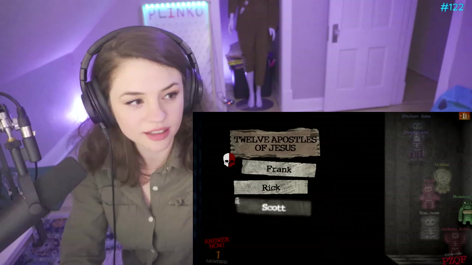 Gallery image thumbnail from SophiesPalace's myfreecams stream on, 05/15/2023, 08:29 image 19 of 20