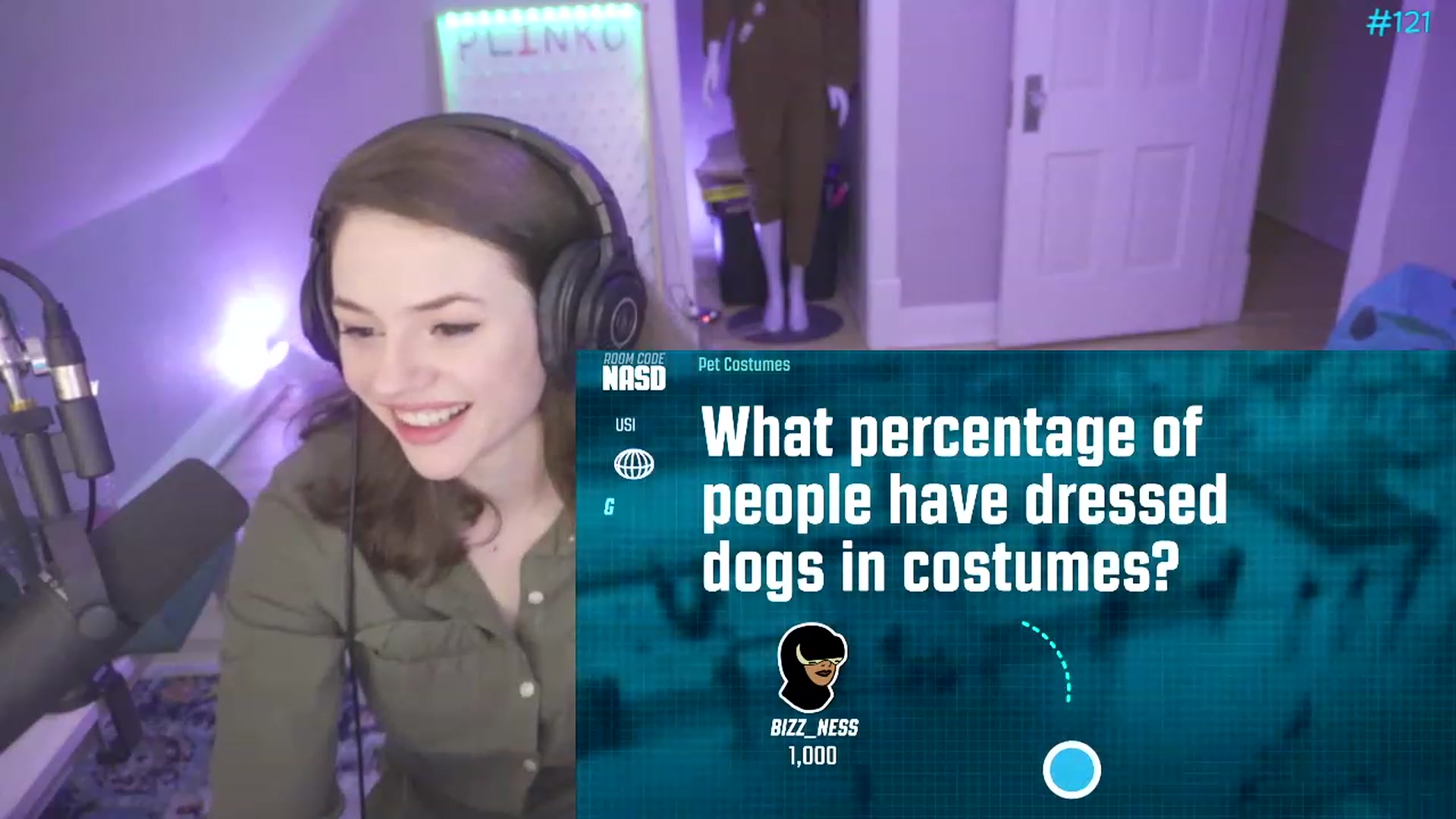 Gallery image thumbnail from SophiesPalace's myfreecams stream on, 05/15/2023, 08:29 image 5 of 20