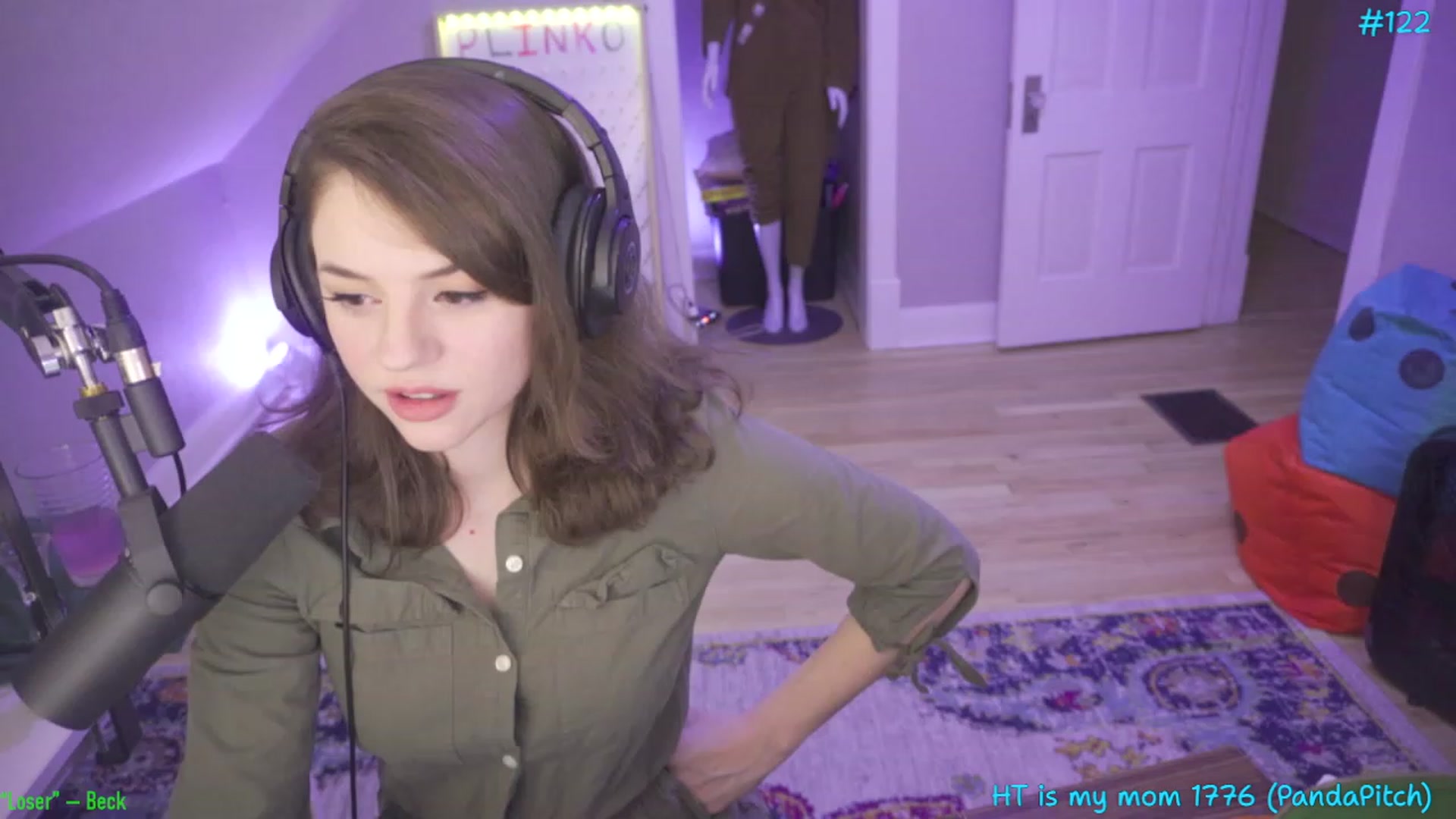 Gallery image thumbnail from SophiesPalace's myfreecams stream on, 05/15/2023, 08:29 image 3 of 20