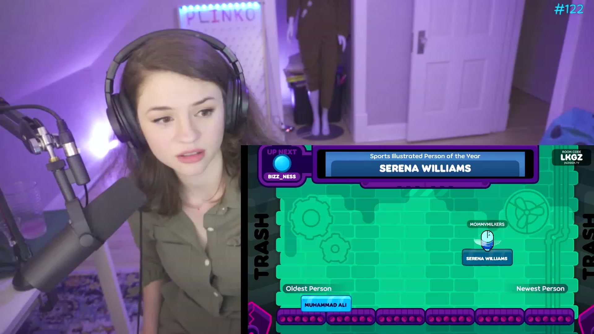 Gallery image thumbnail from SophiesPalace's myfreecams stream on, 05/15/2023, 08:29 image 13 of 20
