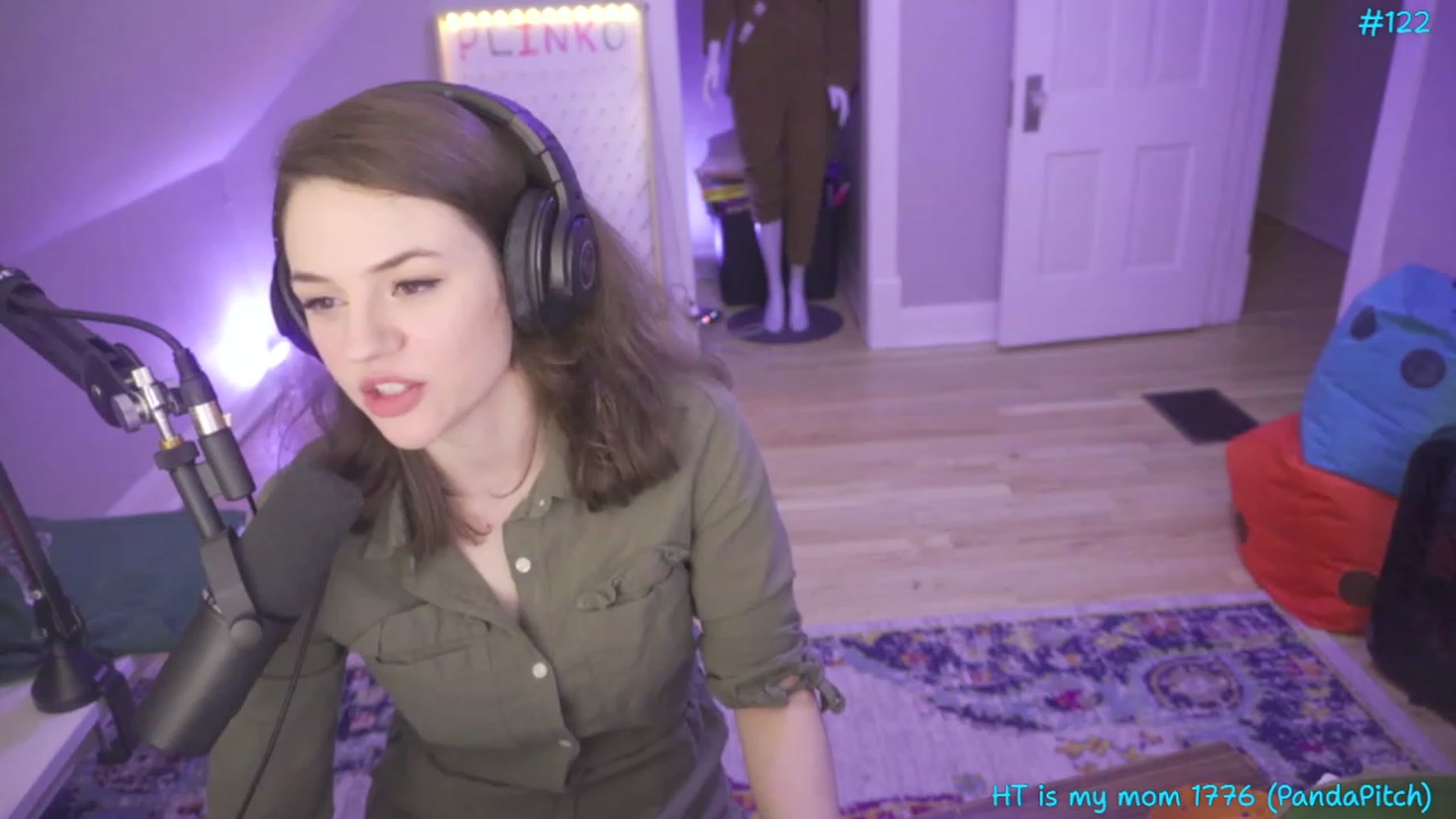 Gallery image thumbnail from SophiesPalace's myfreecams stream on, 05/15/2023, 08:29 image 16 of 20