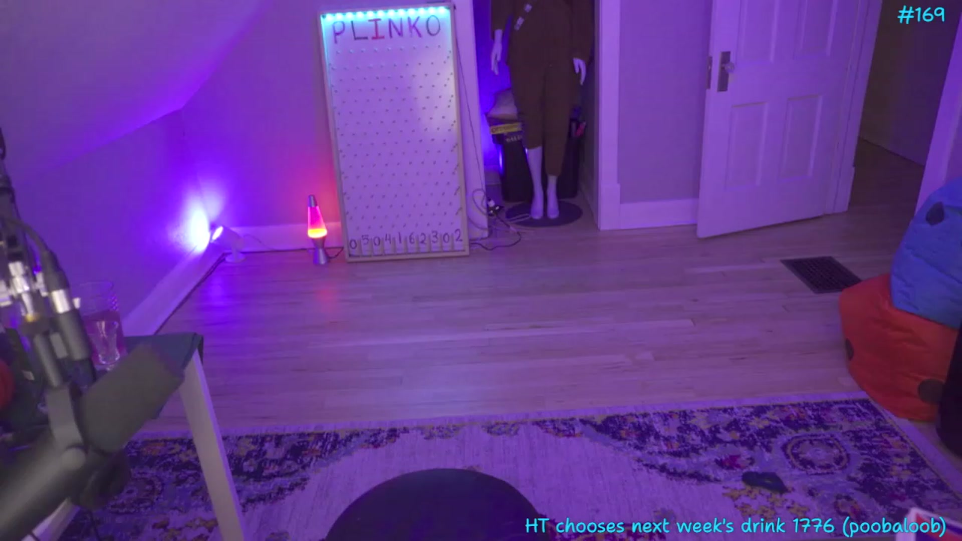 Gallery image thumbnail from SophiesPalace's myfreecams stream on, 05/20/2023, 06:49 image 3 of 20