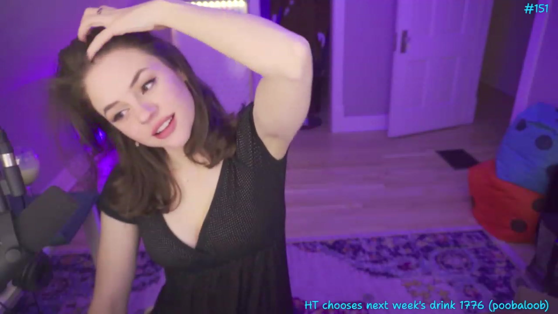 Gallery image thumbnail from SophiesPalace's myfreecams stream on, 05/20/2023, 08:07 image 4 of 20