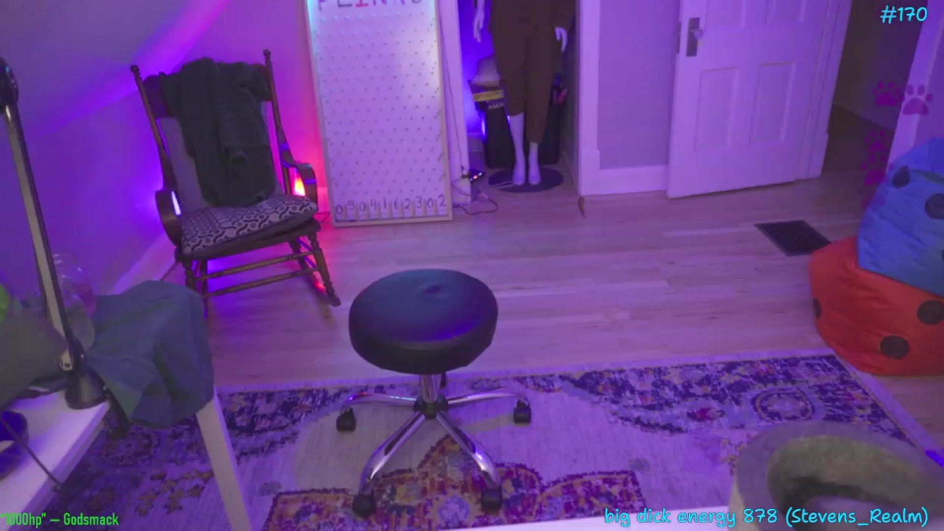 Gallery image thumbnail from SophiesPalace's myfreecams stream on, 05/27/2023, 07:08 image 20 of 20