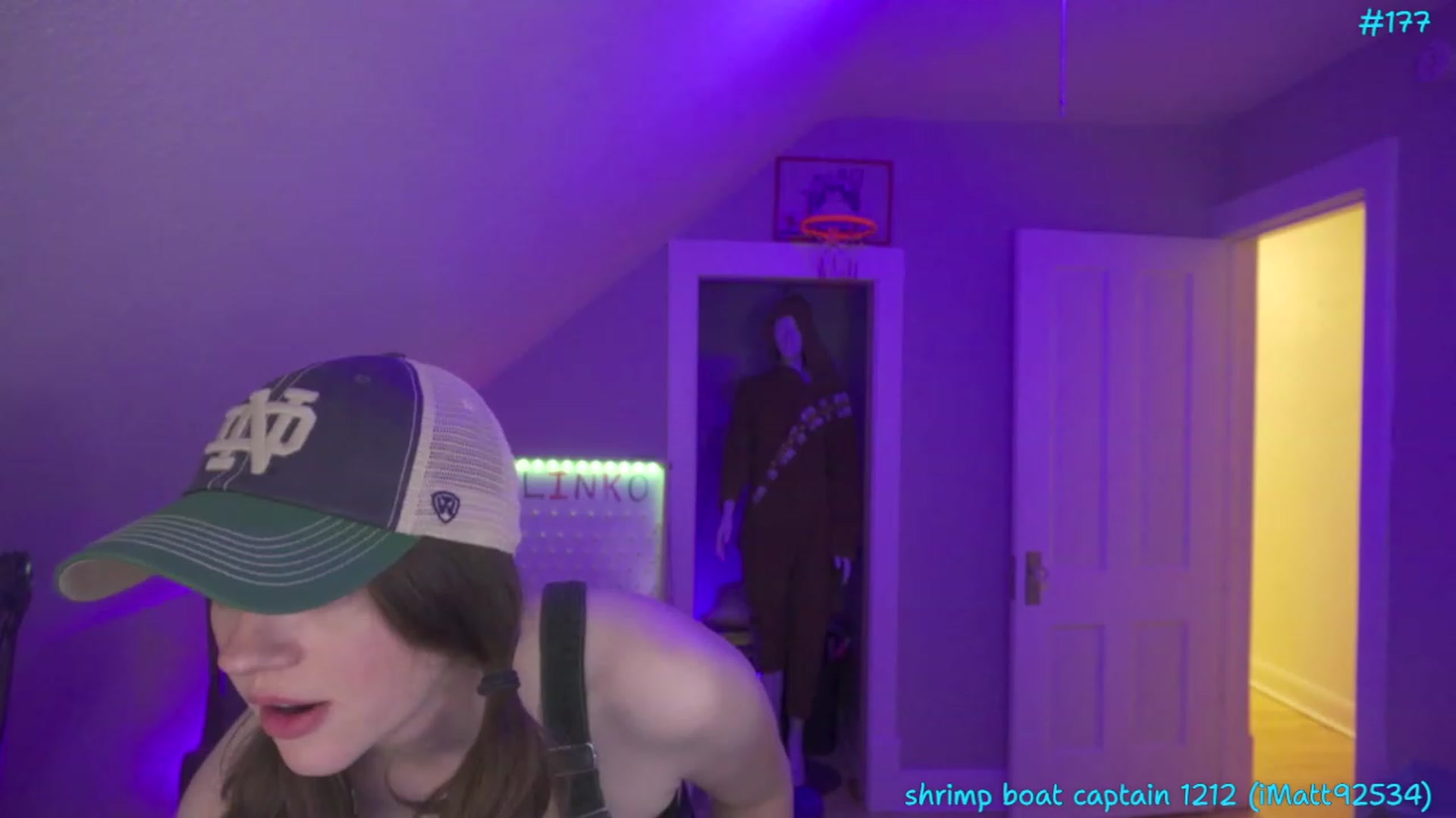 Gallery image thumbnail from SophiesPalace's myfreecams stream on, 05/29/2023, 09:01 image 8 of 20