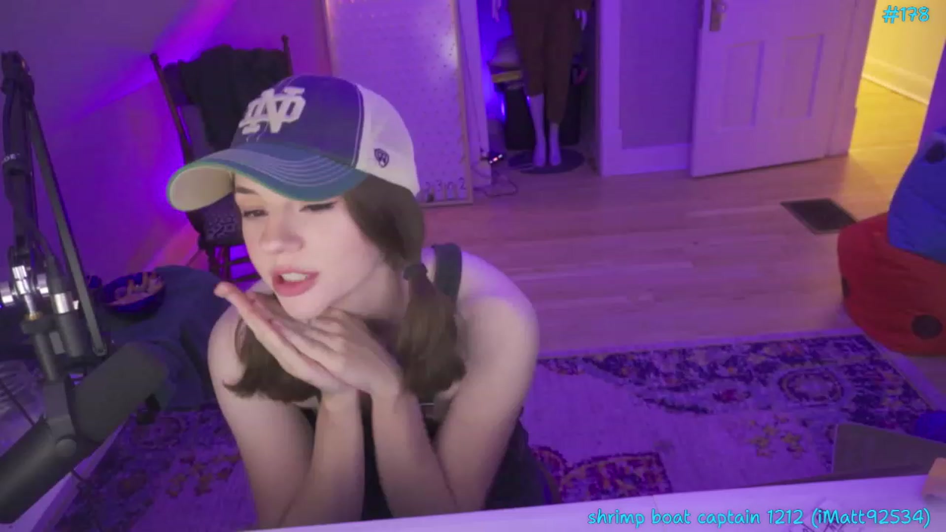 Gallery image thumbnail from SophiesPalace's myfreecams stream on, 05/29/2023, 09:01 image 4 of 20