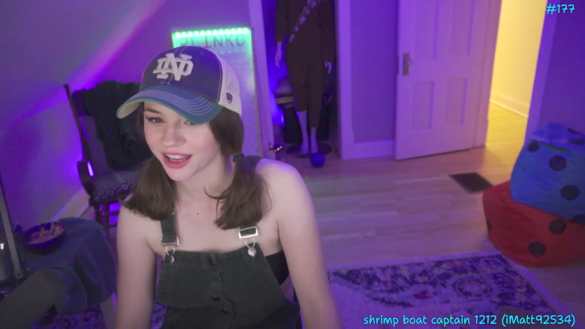 Gallery image thumbnail from SophiesPalace's myfreecams stream on, 05/29/2023, 09:01 image 14 of 20