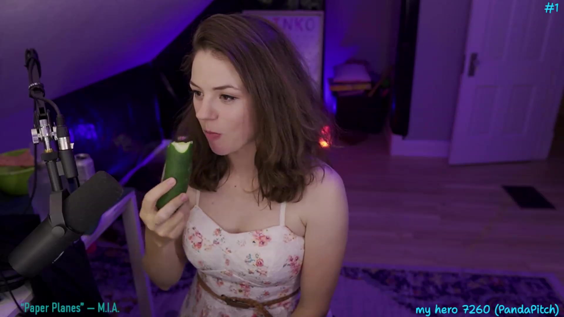 Gallery image thumbnail from SophiesPalace's myfreecams stream on, 07/01/2023, 09:01 image 16 of 20