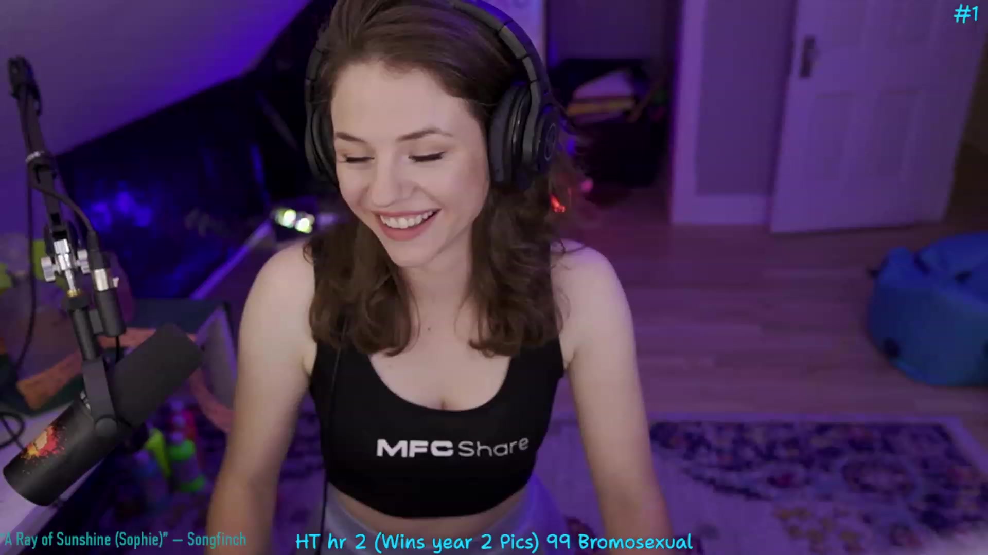 Gallery image thumbnail from SophiesPalace's myfreecams stream on, 07/02/2023, 01:53 image 14 of 20