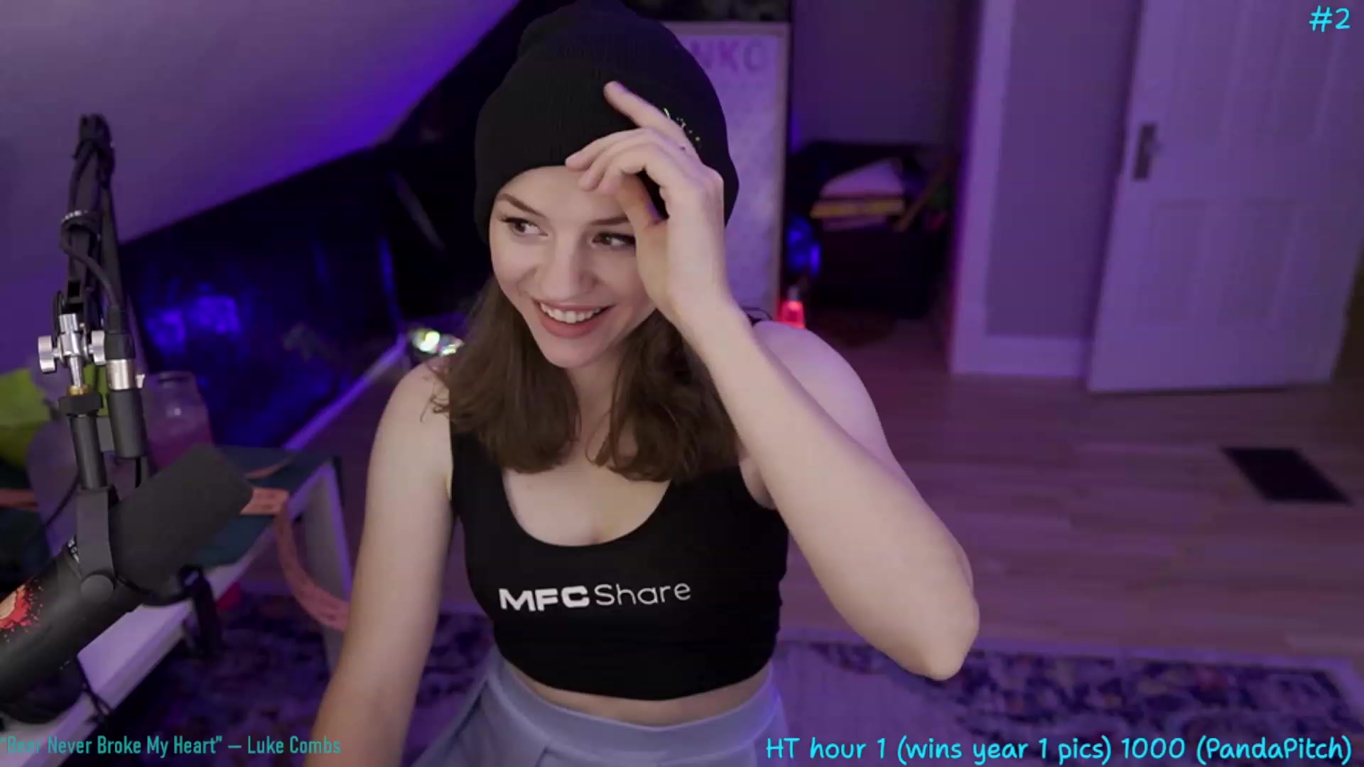 Gallery image thumbnail from SophiesPalace's myfreecams stream on, 07/02/2023, 01:53 image 5 of 20