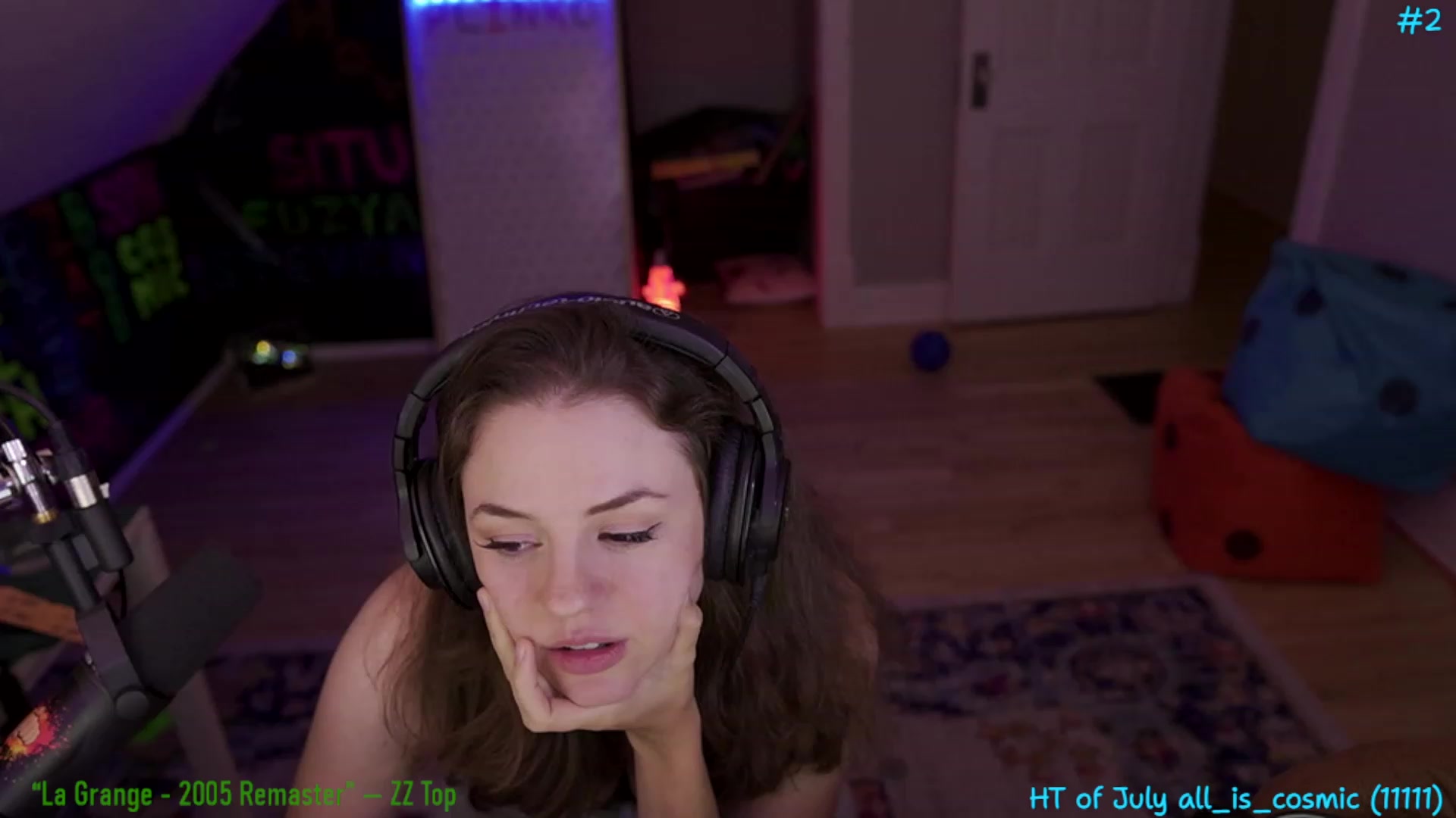 Gallery image thumbnail from SophiesPalace's myfreecams stream on, 07/04/2023, 09:45 image 17 of 20