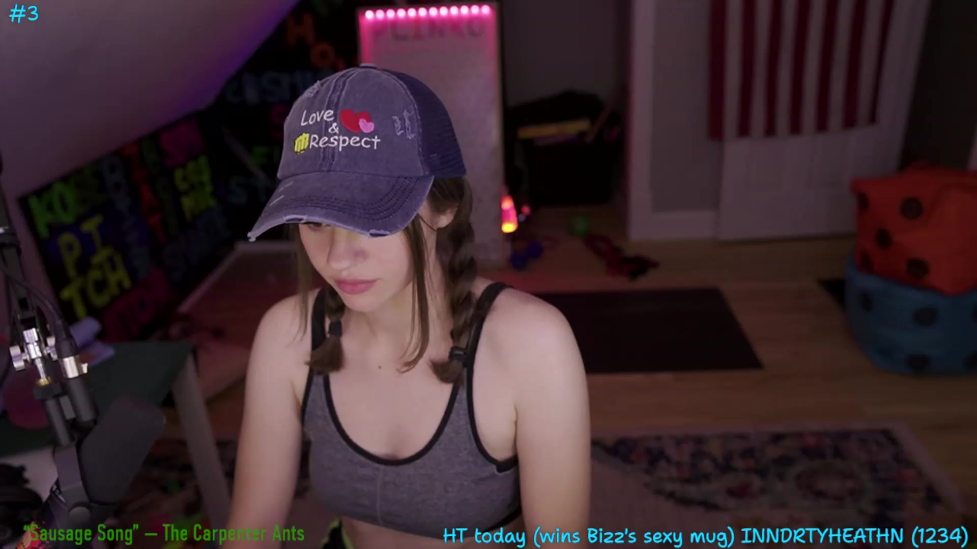 Gallery image thumbnail from SophiesPalace's myfreecams stream on, 07/06/2023, 08:03 image 17 of 20