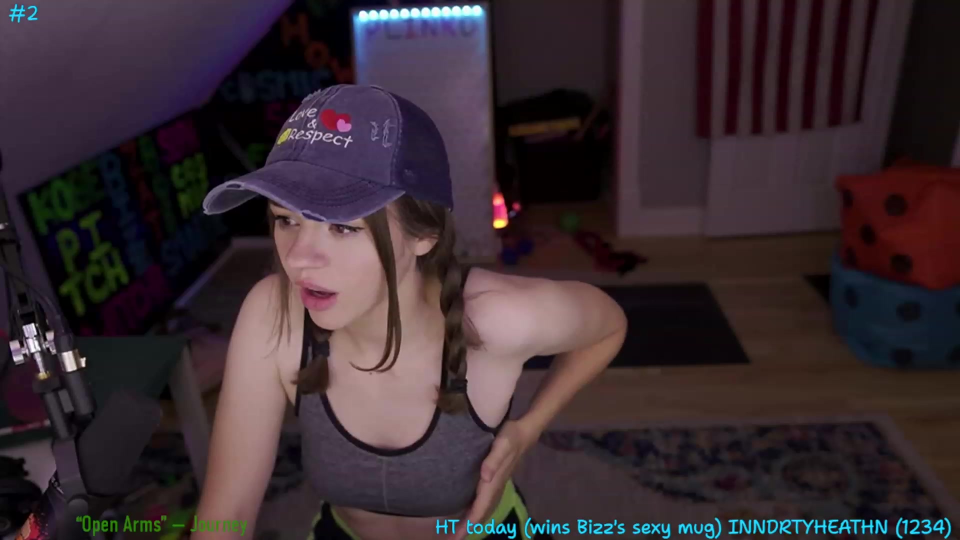Gallery image thumbnail from SophiesPalace's myfreecams stream on, 07/06/2023, 08:03 image 10 of 20