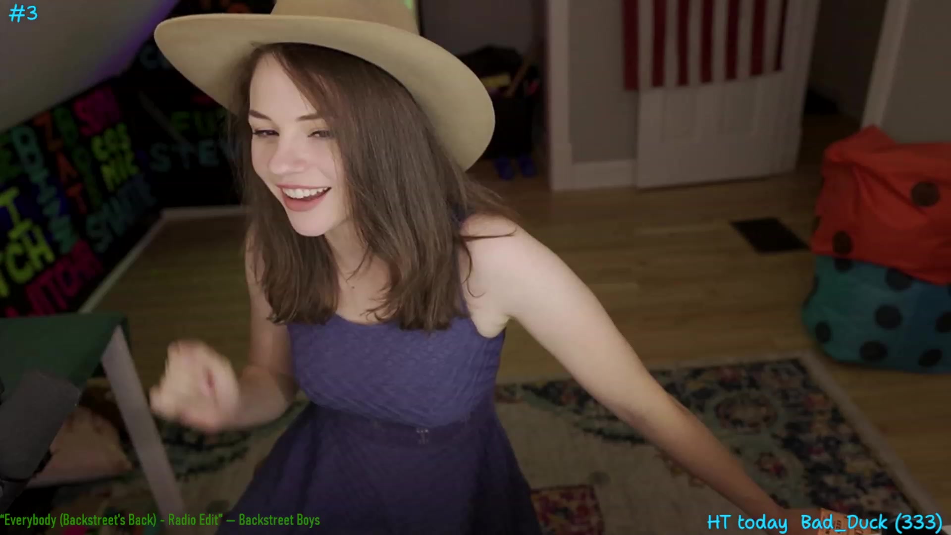 Gallery image thumbnail from SophiesPalace's myfreecams stream on, 07/07/2023, 07:00 image 10 of 20