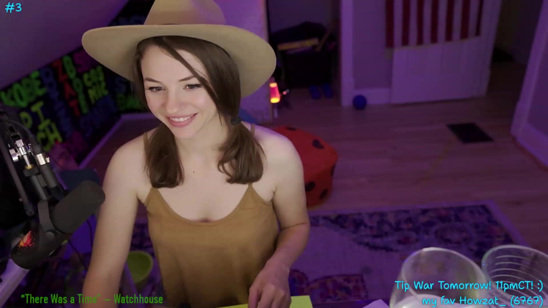 Gallery image thumbnail from SophiesPalace's myfreecams stream on, 07/08/2023, 09:48 image 19 of 20