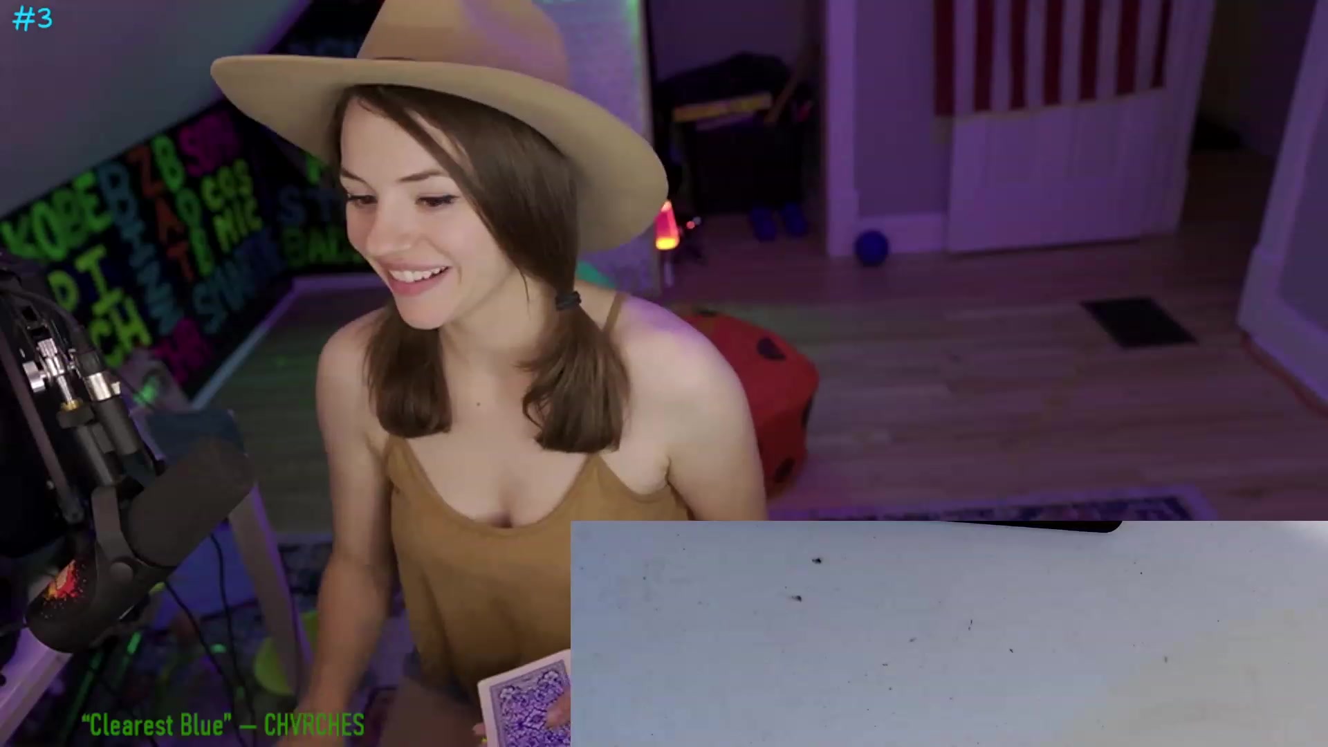 Gallery image thumbnail from SophiesPalace's myfreecams stream on, 07/08/2023, 09:48 image 18 of 20