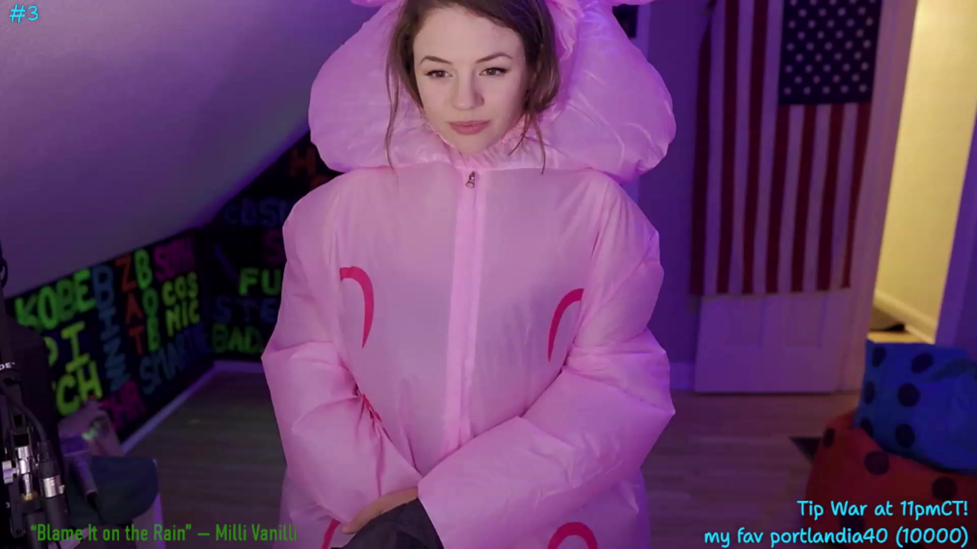 Gallery image thumbnail from SophiesPalace's myfreecams stream on, 07/09/2023, 07:31 image 7 of 20