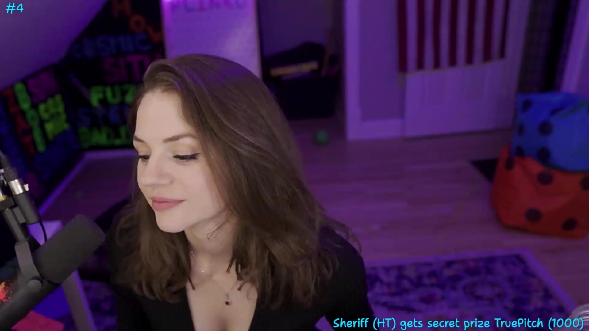 Gallery image thumbnail from SophiesPalace's myfreecams stream on, 07/11/2023, 08:46 image 9 of 20