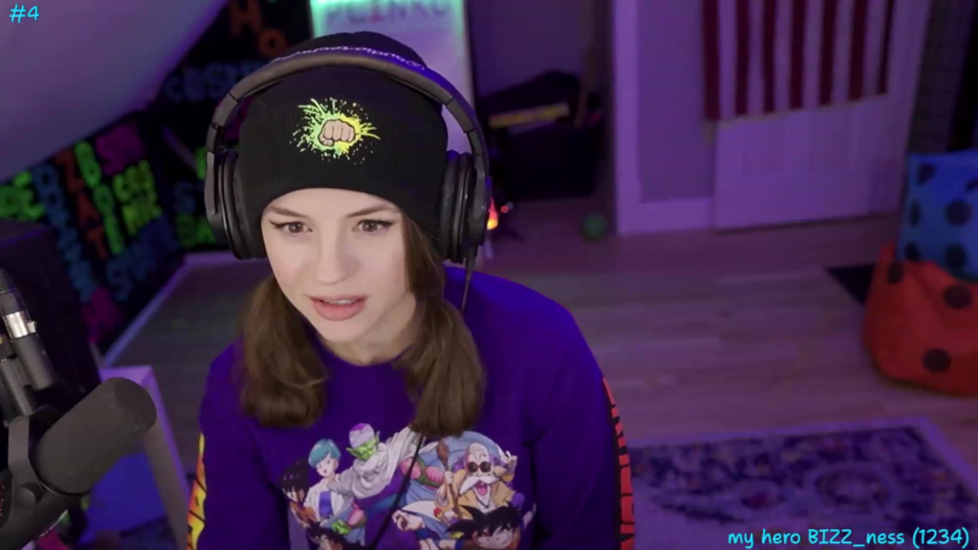 Gallery image thumbnail from SophiesPalace's myfreecams stream on, 07/12/2023, 07:21 image 4 of 20