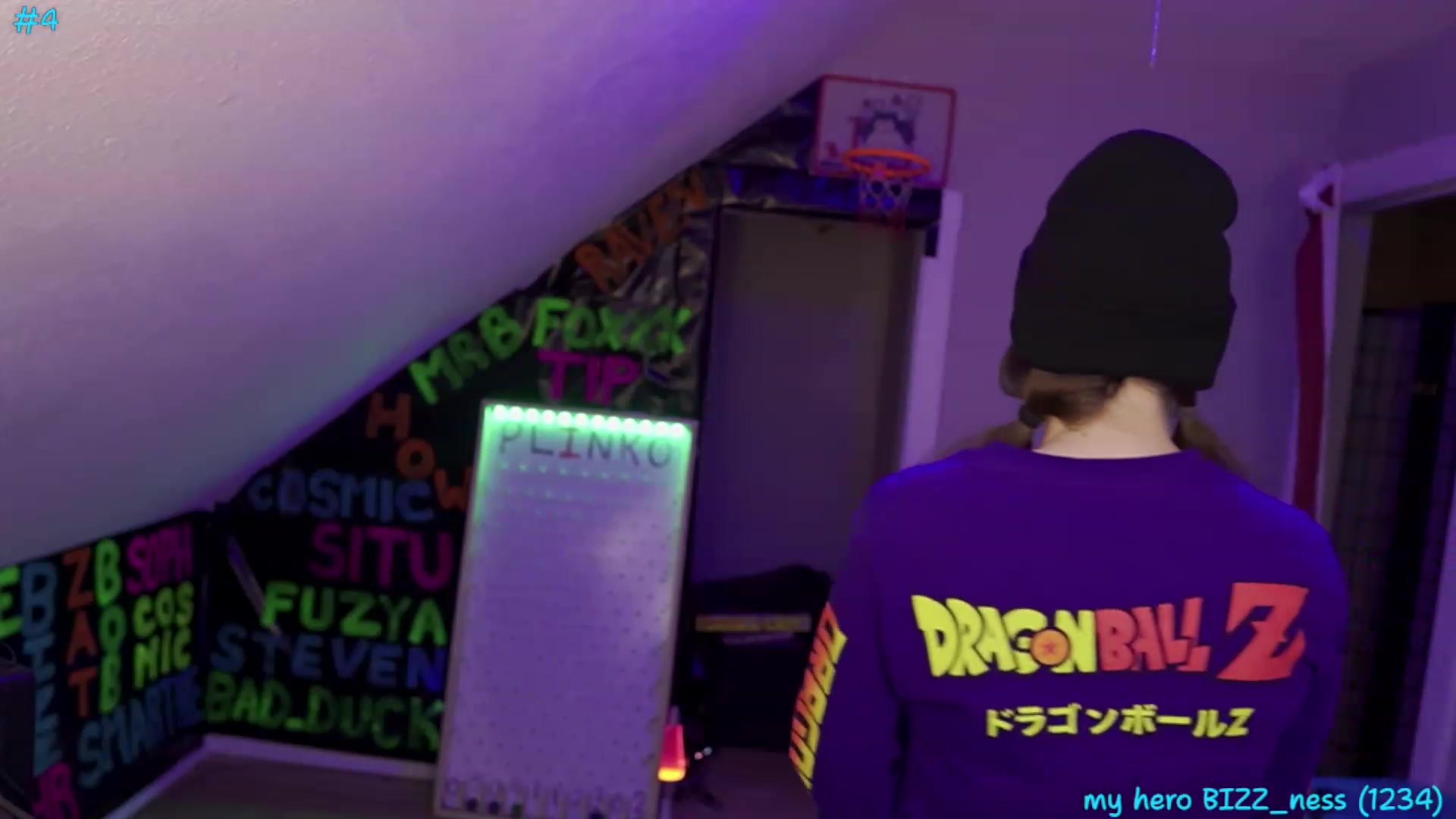 Gallery image thumbnail from SophiesPalace's myfreecams stream on, 07/12/2023, 07:21 image 19 of 20