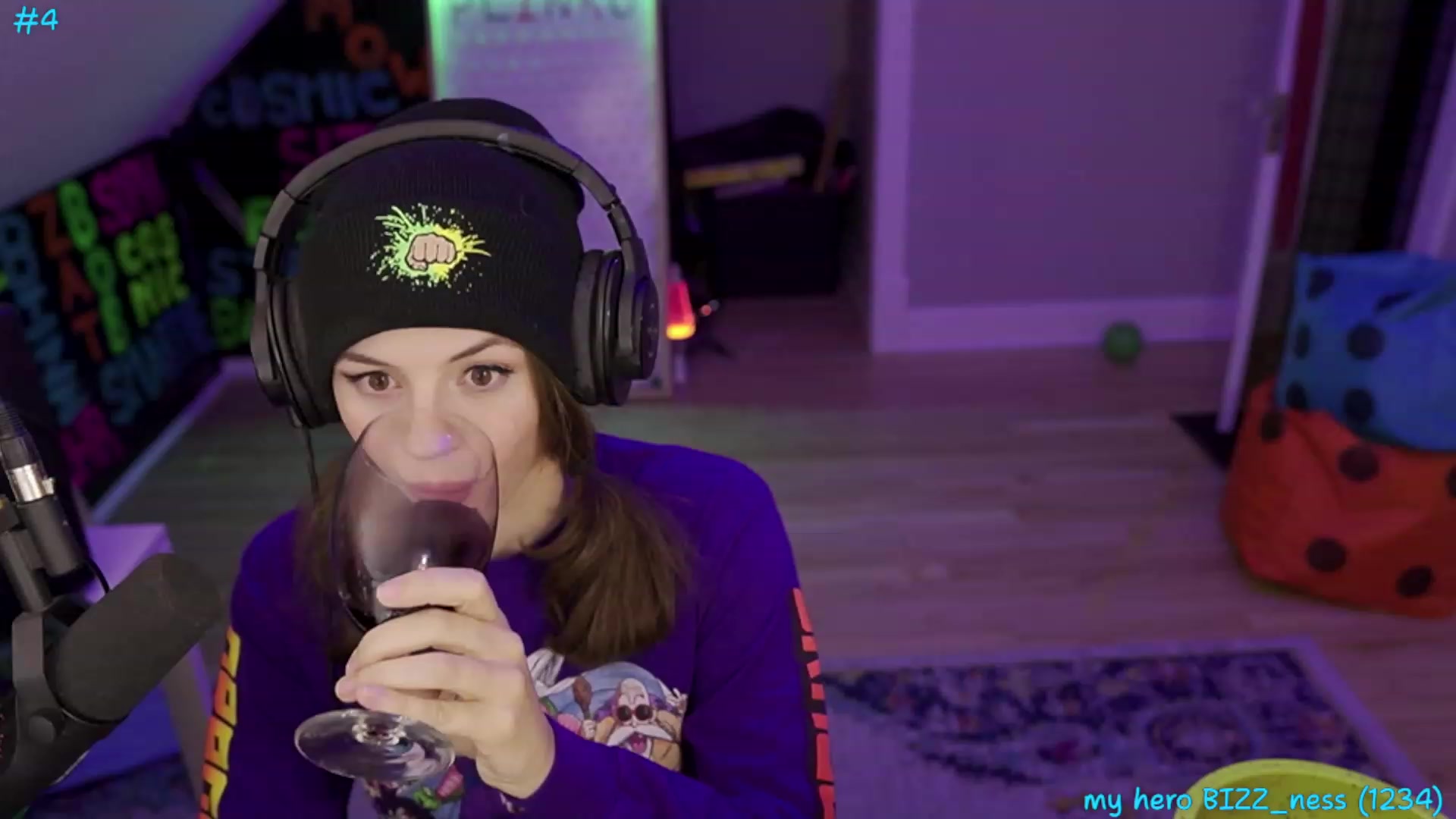 Gallery image thumbnail from SophiesPalace's myfreecams stream on, 07/12/2023, 07:21 image 15 of 20