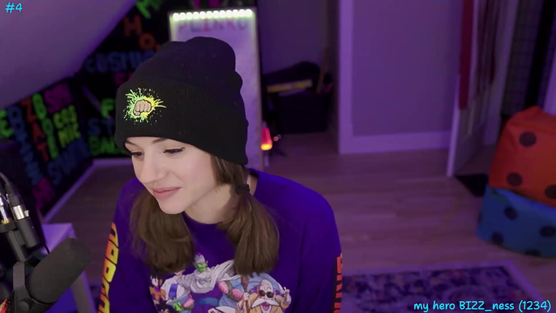 Gallery image thumbnail from SophiesPalace's myfreecams stream on, 07/12/2023, 10:05 image 6 of 20