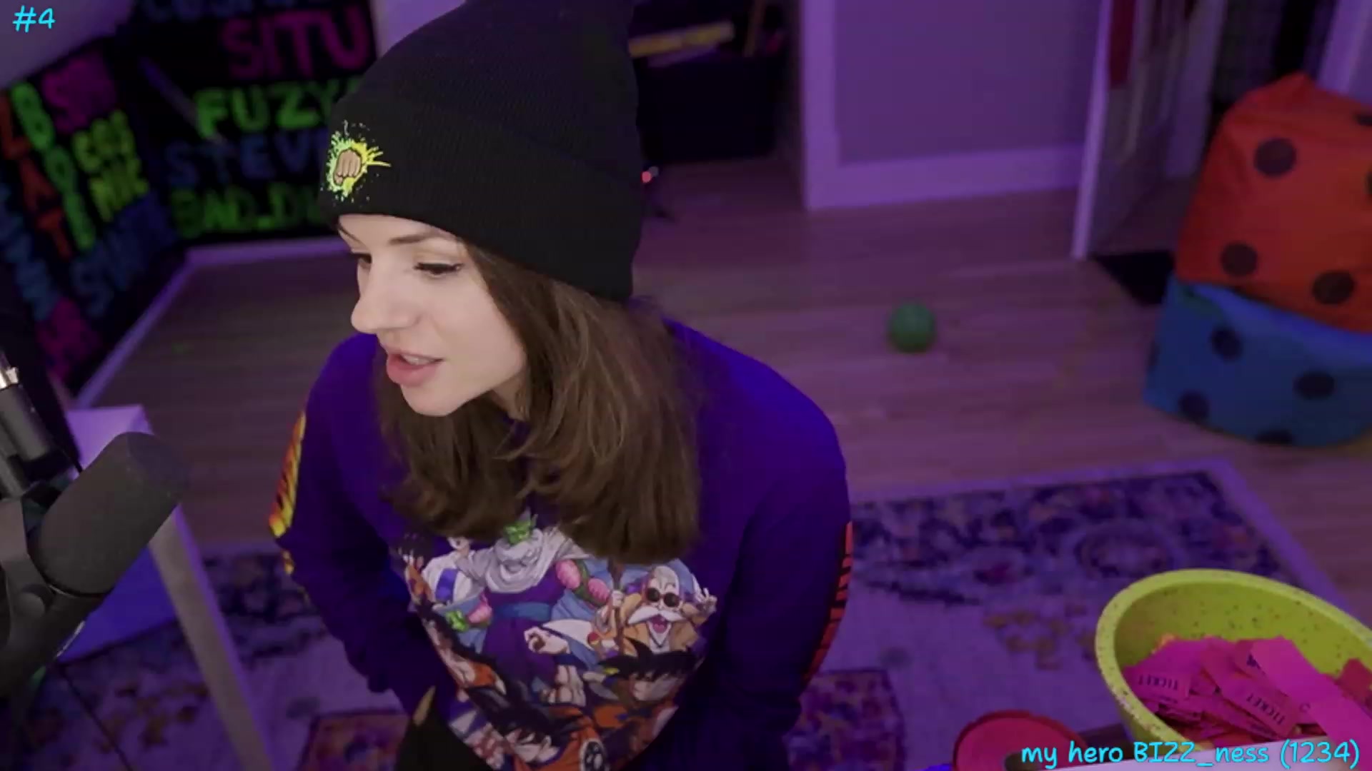 Gallery image thumbnail from SophiesPalace's myfreecams stream on, 07/12/2023, 10:05 image 16 of 20