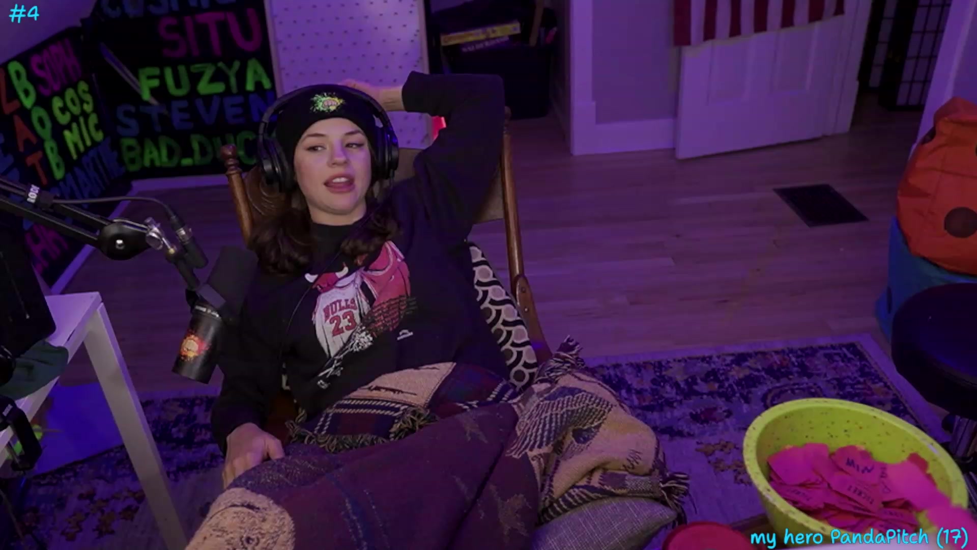 Gallery image thumbnail from SophiesPalace's myfreecams stream on, 07/13/2023, 07:40 image 11 of 20