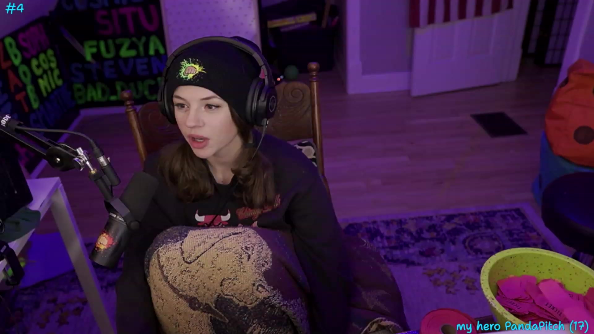 Gallery image thumbnail from SophiesPalace's myfreecams stream on, 07/13/2023, 07:40 image 2 of 20