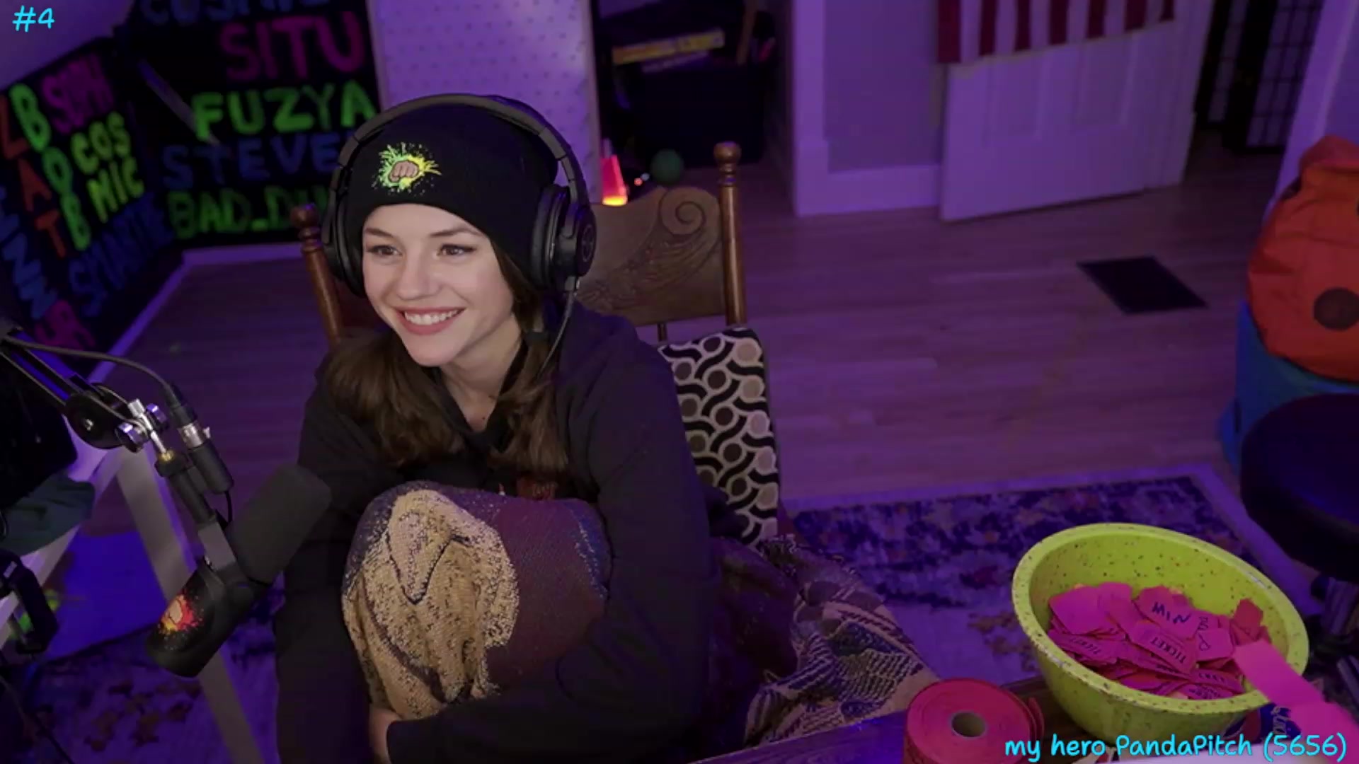 Gallery image thumbnail from SophiesPalace's myfreecams stream on, 07/13/2023, 07:40 image 12 of 20